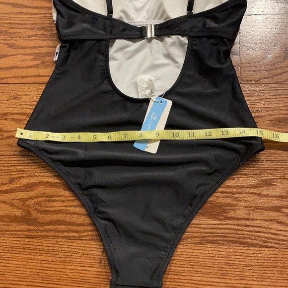NWT CUPSHE ONE PIECE RUFFLED SWIMSUIT. High cut,  checkered white black / Med - Picture 12 of 14